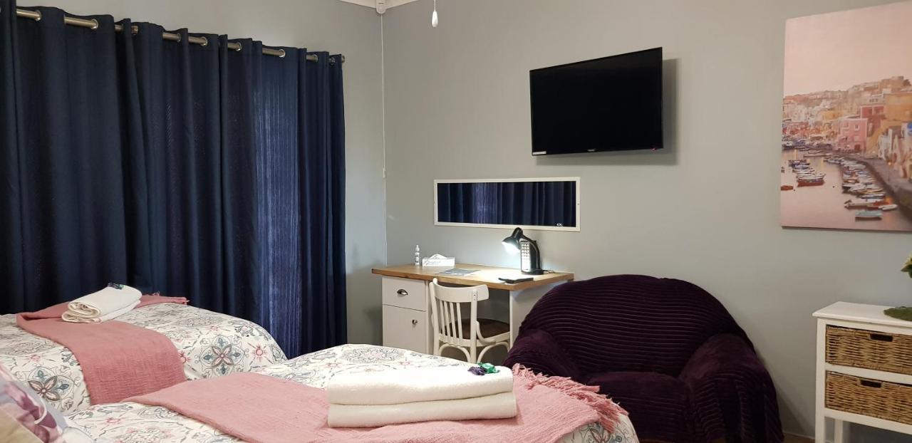 Graceland Guesthouse Потчефструм Екстериор снимка