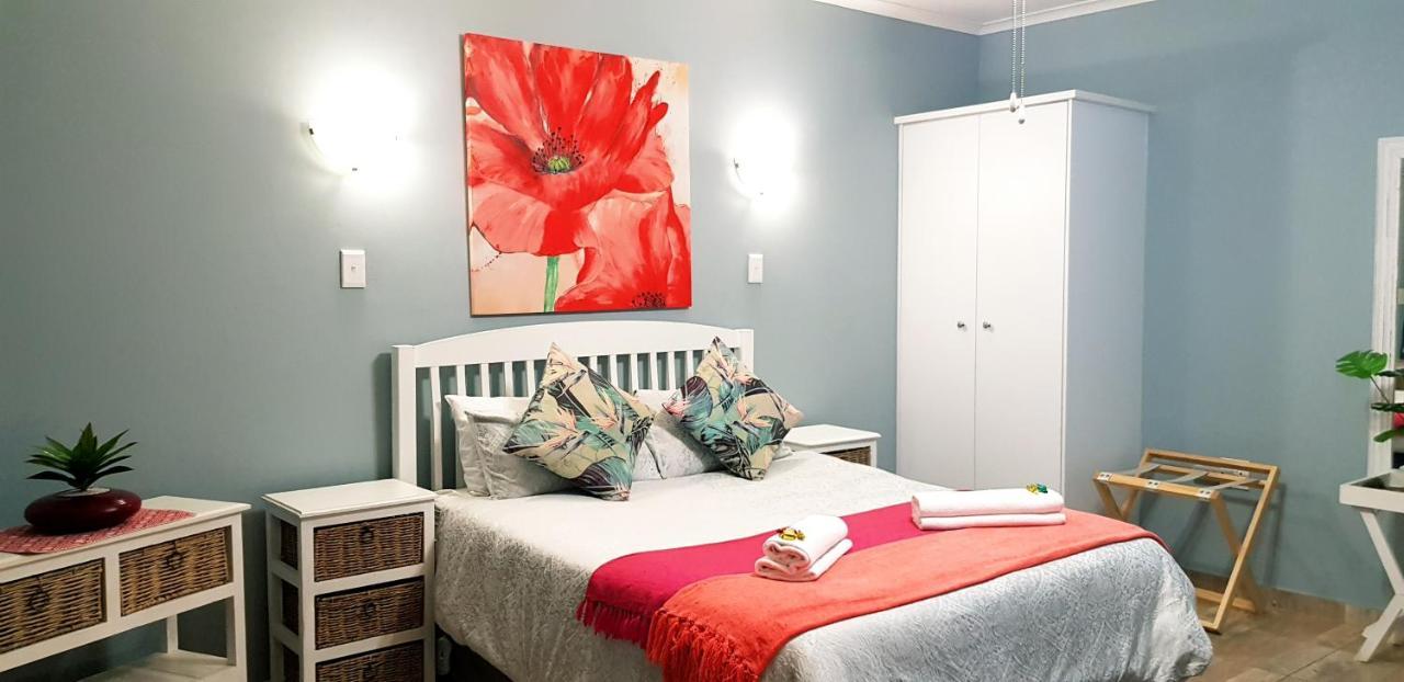 Graceland Guesthouse Потчефструм Екстериор снимка