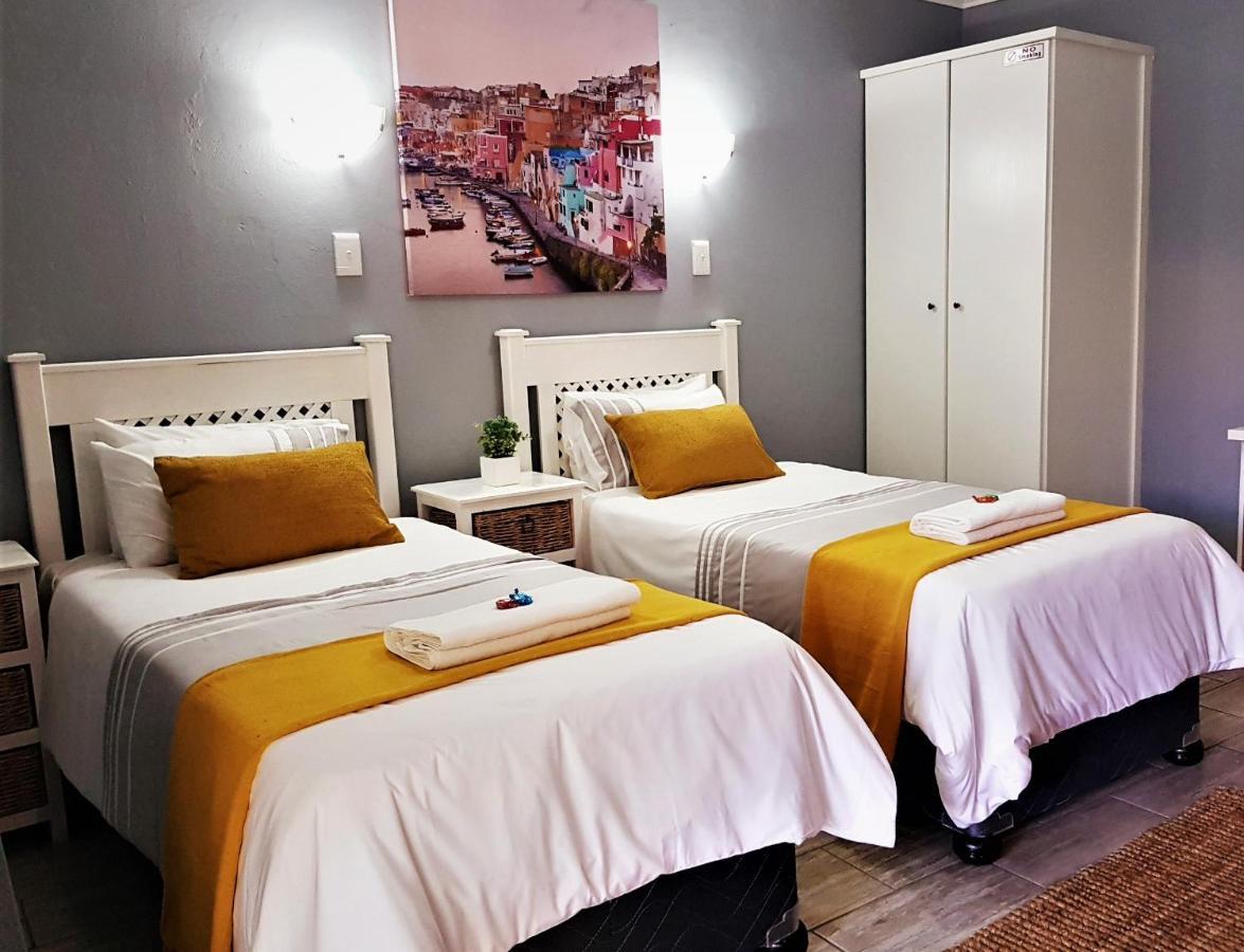 Graceland Guesthouse Потчефструм Екстериор снимка