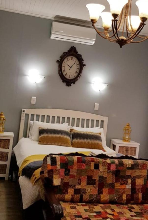 Graceland Guesthouse Потчефструм Екстериор снимка